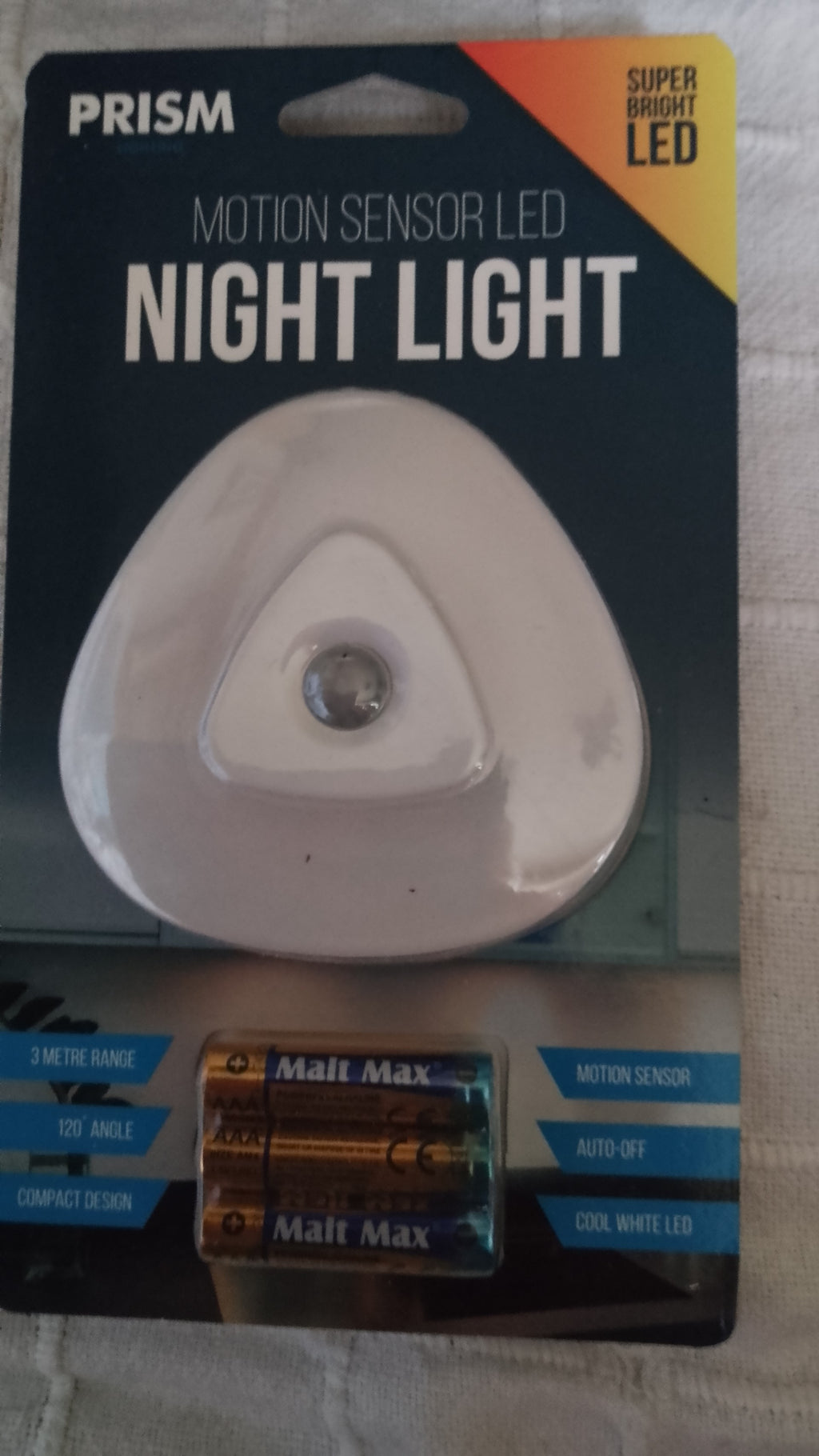 Motion Sensored Night Light 120-degree angle - Requires Batteries included